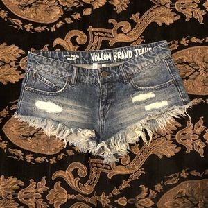 NWOT sexy Volcom Micro Shorts waist 26